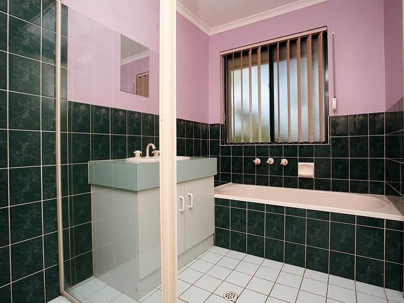 2 Merlot Court, Burton SA 5110