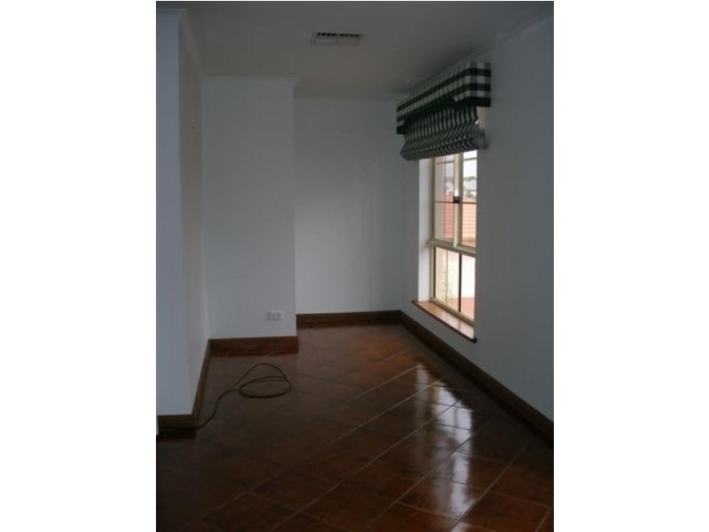 3 Tyrell Court, Mawson Lakes SA 5095