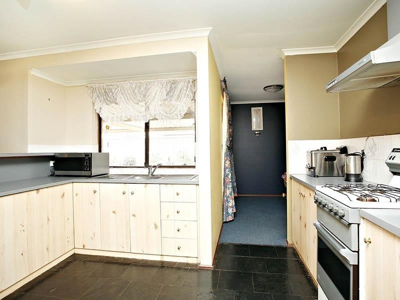 9 Briony Way, Paralowie SA 5108