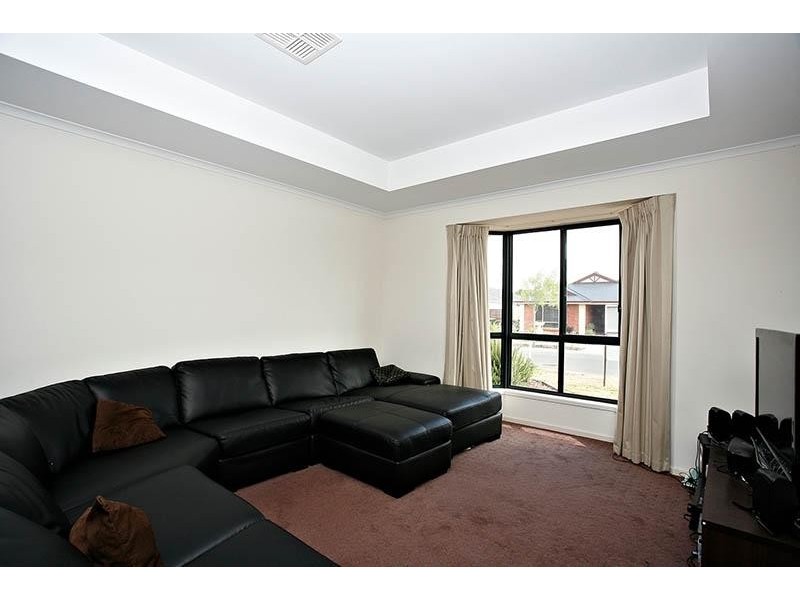 43 Amberwell Terrace, Burton SA 5110