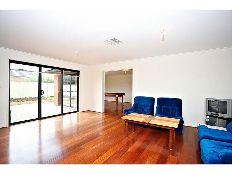 43 Amberwell Terrace, Burton SA 5110