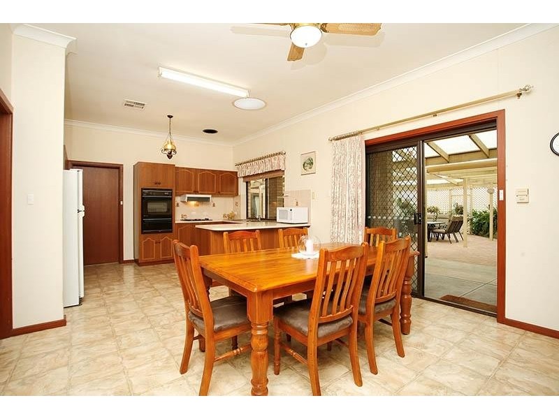 76 Daniel Avenue, Globe Derby Park SA 5110