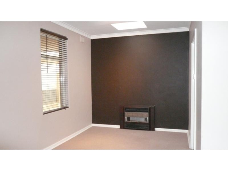 4 Gregory Street, Brahma Lodge SA 5109