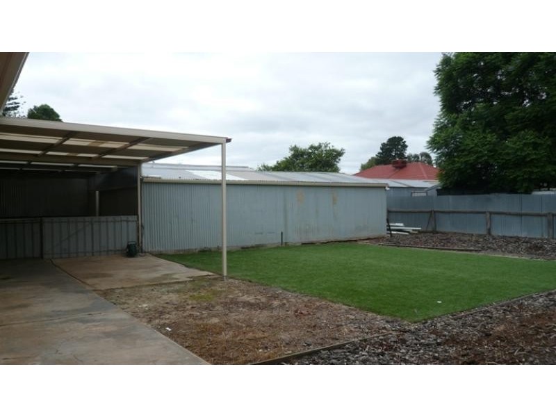 4 Gregory Street, Brahma Lodge SA 5109