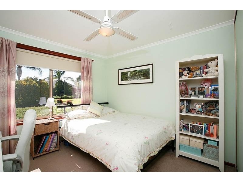 11 Brisbane Drive, Salisbury Heights SA 5109