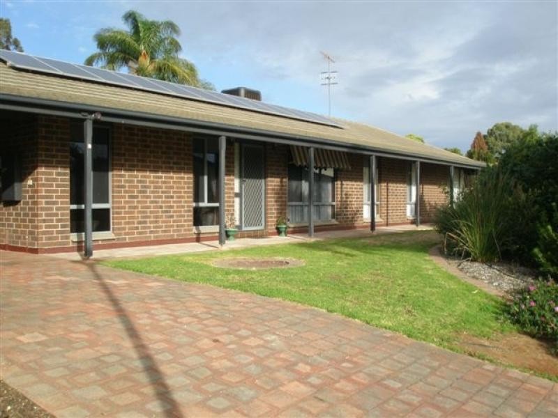 8 Penarth Court, Hillbank SA 5112