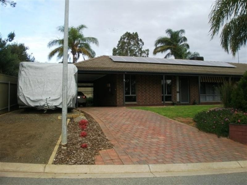 8 Penarth Court, Hillbank SA 5112