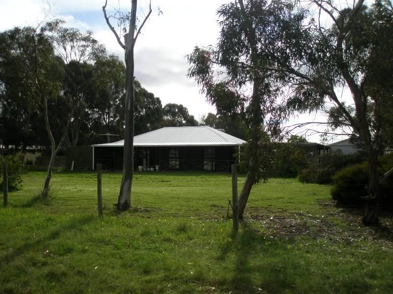 7 Wyatt Road, Direk SA 5110