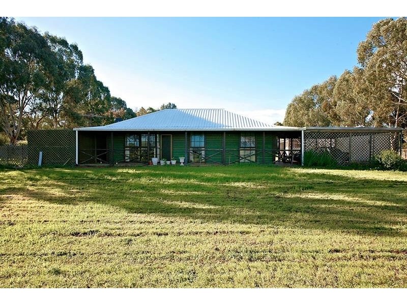 7 Wyatt Road, Direk SA 5110