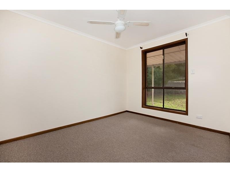 11 Kalimna Crescent, Paralowie SA 5108
