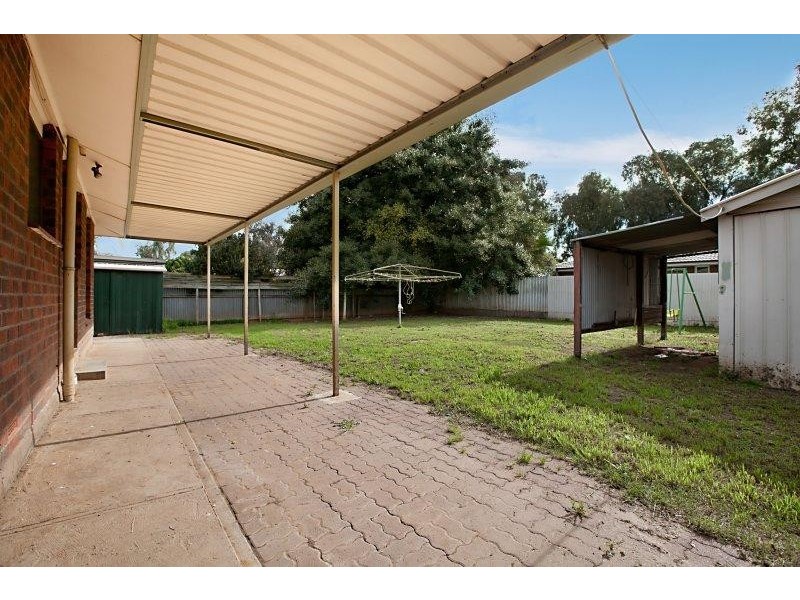11 Kalimna Crescent, Paralowie SA 5108