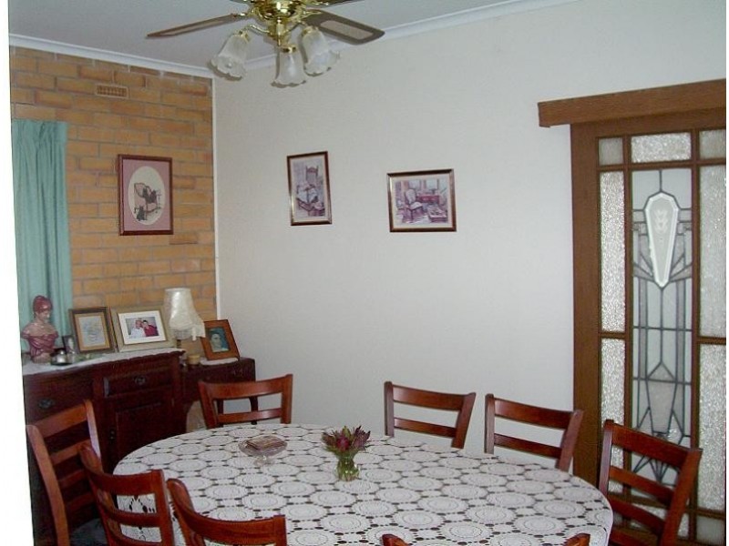 16 Symonds Street, Pinnaroo SA 5304