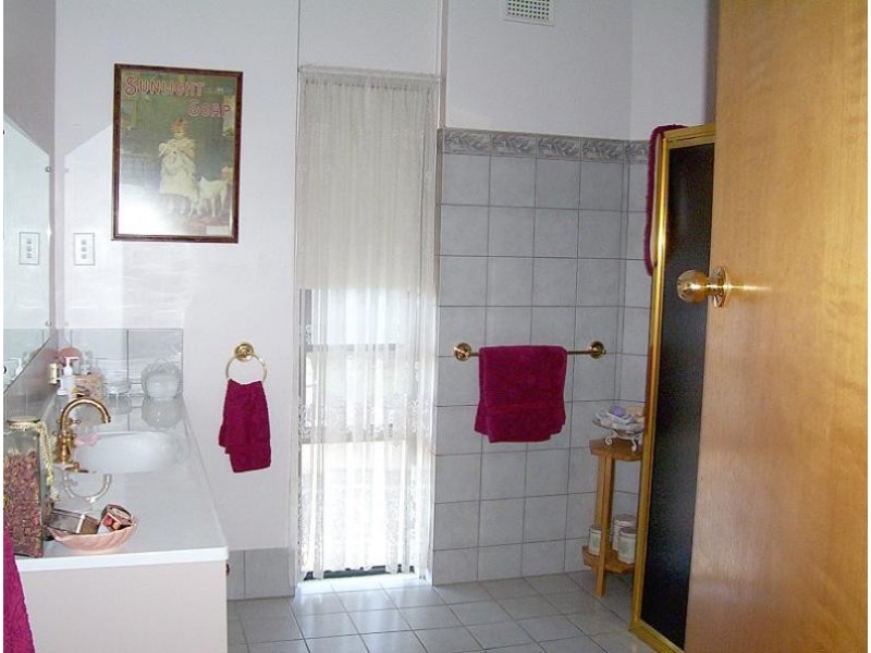 16 Symonds Street, Pinnaroo SA 5304