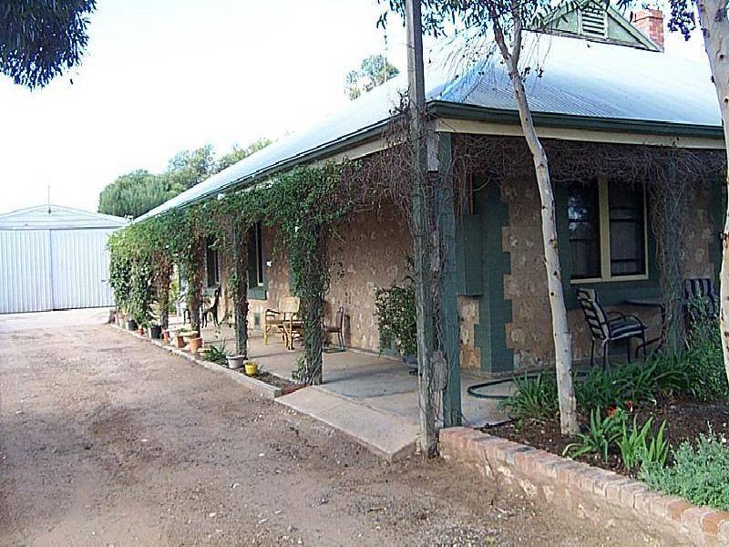 69 TREVENA ROAD, Tailem Bend SA 5260