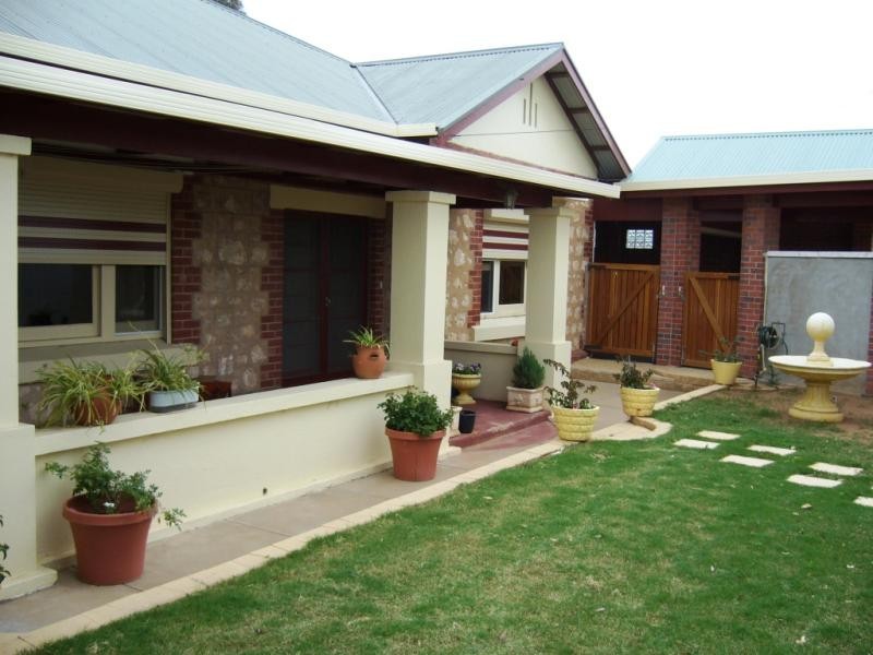 102 Princes Highway, Tailem Bend SA 5260