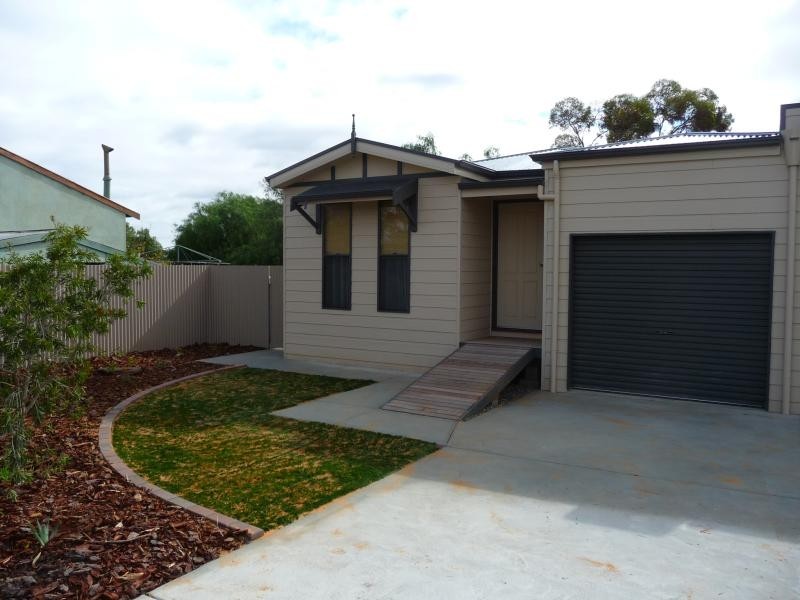 6 George Street, Tailem Bend SA 5260