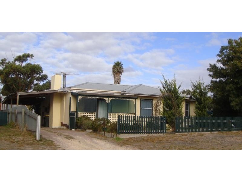 24 Faulkner Street, Meningie SA 5264