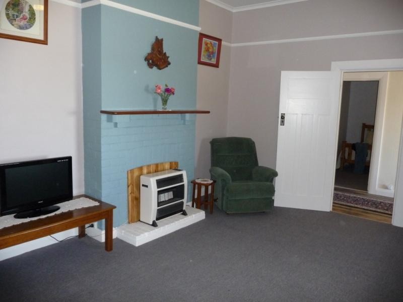 221 Railway Tce, Tailem Bend SA 5260