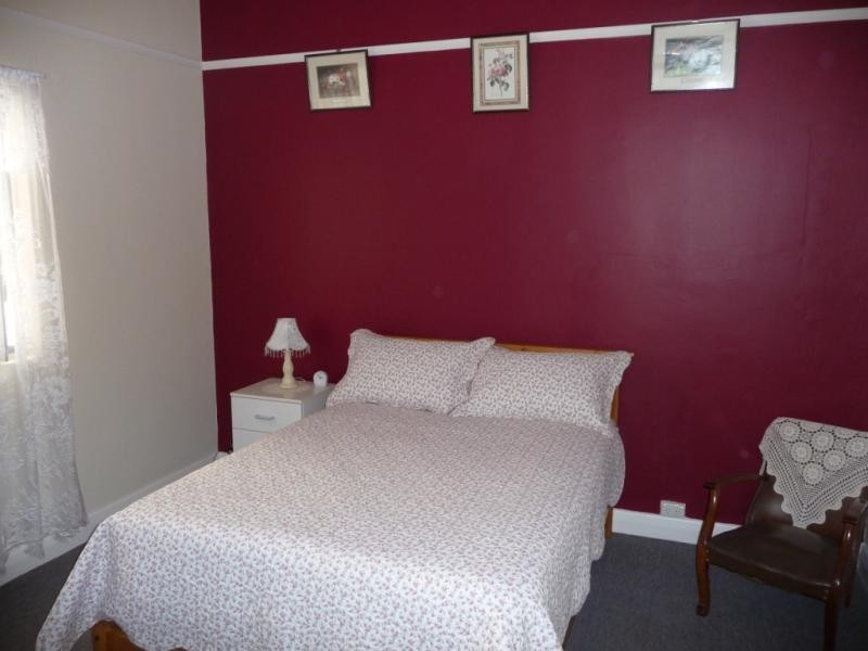 221 Railway Tce, Tailem Bend SA 5260