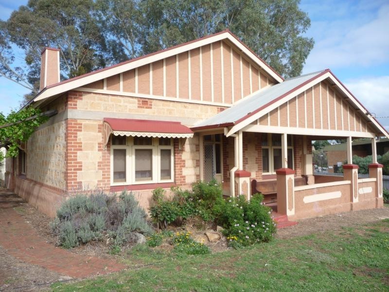 27 Beatty Tce, Murray Bridge SA 5253