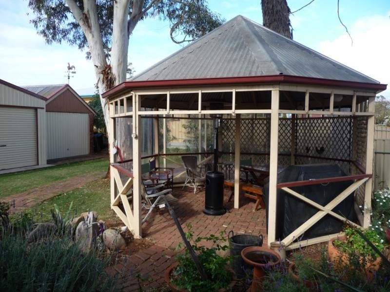 27 Beatty Tce, Murray Bridge SA 5253