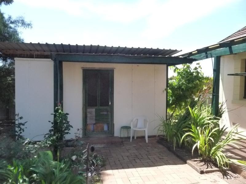 12 Parklands Tce, Tailem Bend SA 5260