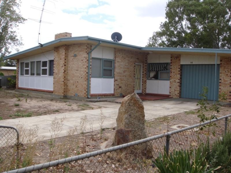 45 Peake Tce, Coonalpyn SA 5265