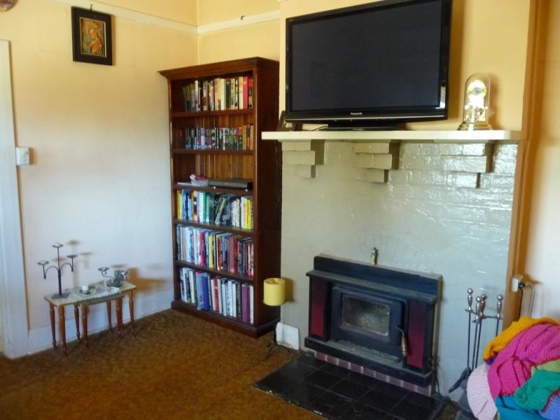 18 Park Tce, Tailem Bend SA 5260
