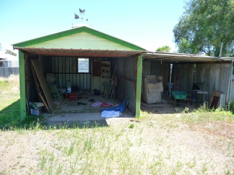 18 Park Tce, Tailem Bend SA 5260
