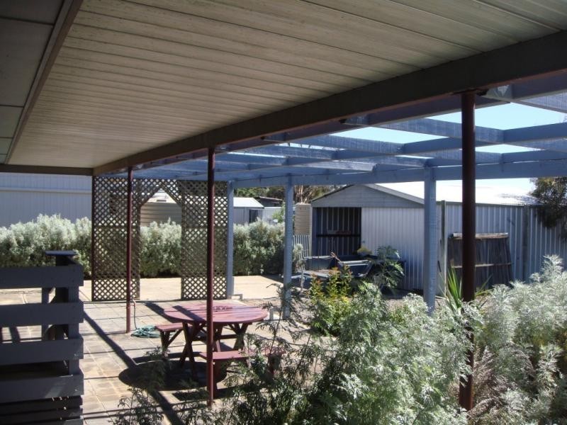 21 Symonds Street, Pinnaroo SA 5304