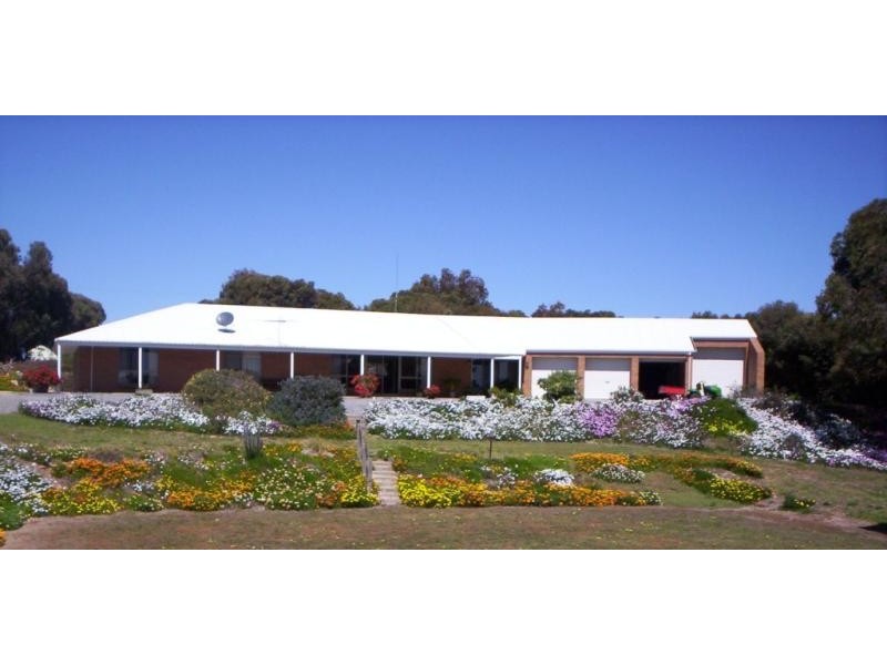 105 Narrung Road, Meningie SA 5264