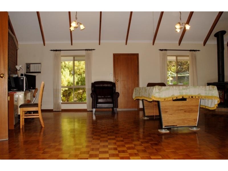 105 Narrung Road, Meningie SA 5264