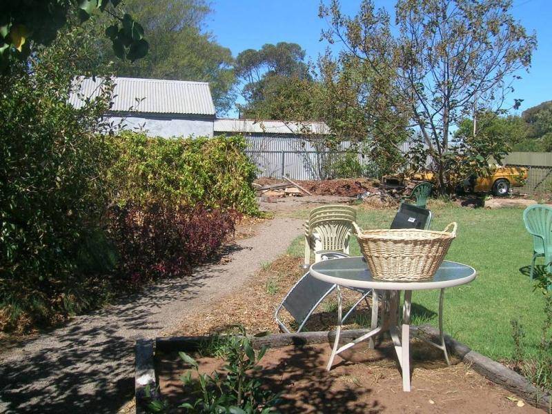 22 MULGUNDAWAH ROAD, Murray Bridge SA 5253