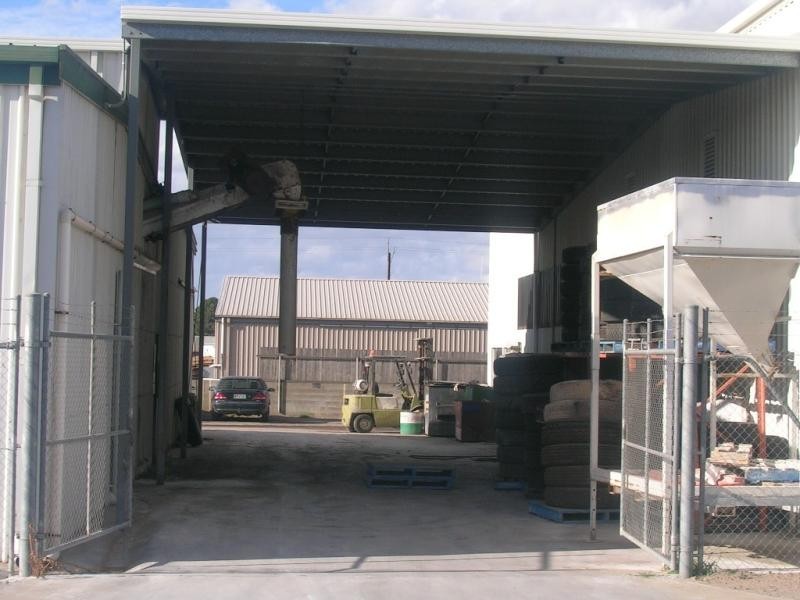 133 Adelaide Road, Murray Bridge SA 5253