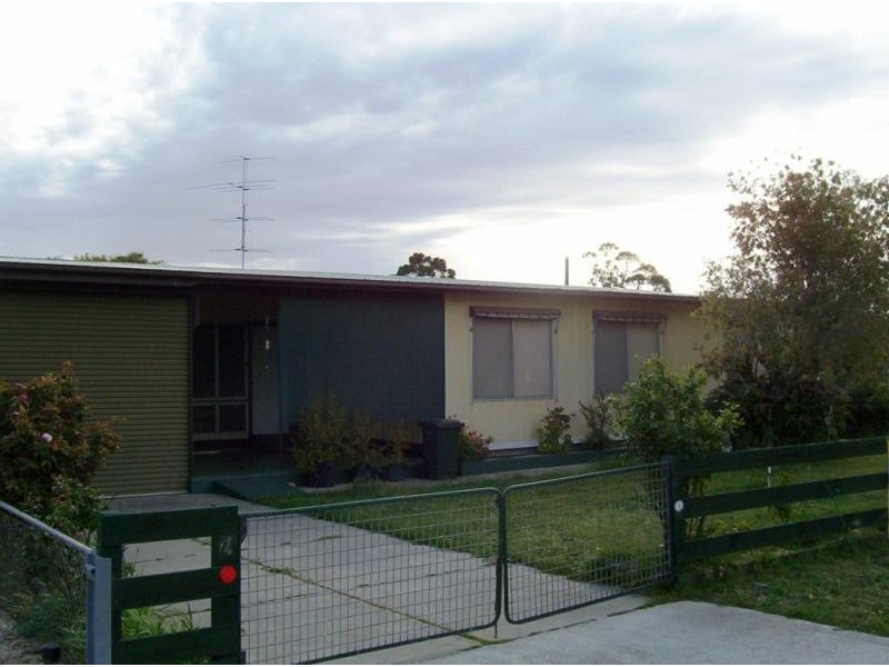 24 RAILWAY TERRACE, Coonalpyn SA 5265
