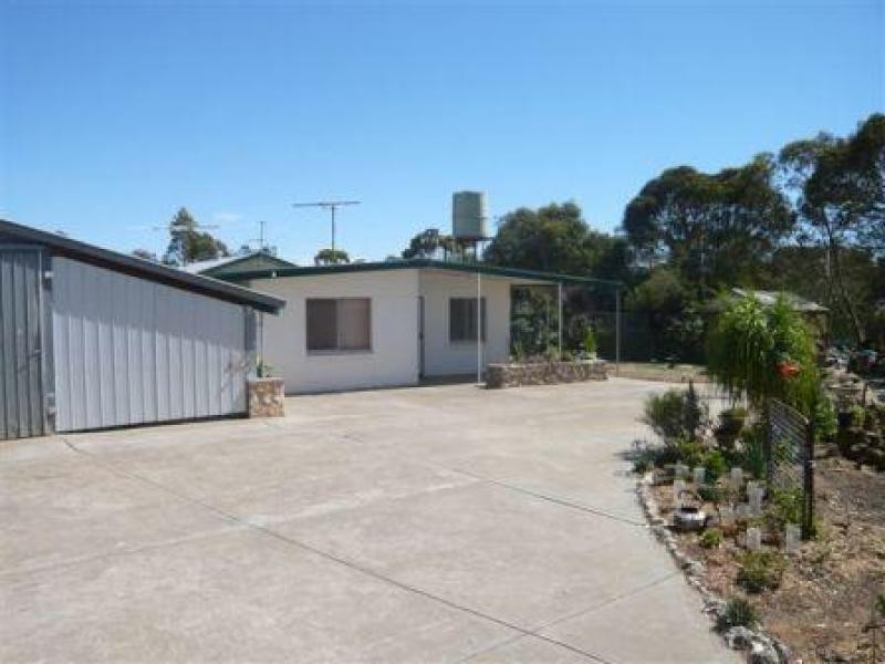 12 Warrigal Avenue, Murray Bridge East SA 5253
