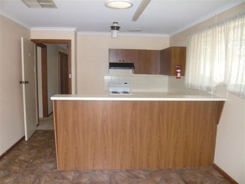 13 Washington Tce, Murray Bridge SA 5253