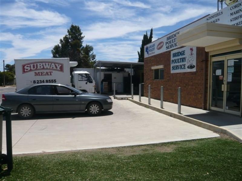 97 Adelaide Road, Murray Bridge SA 5253