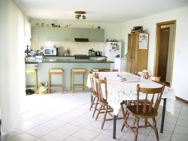 37 KATHERINE DRIVE, Normanville SA 5204