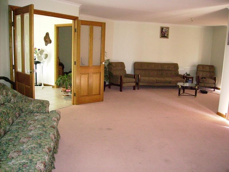 37 KATHERINE DRIVE, Normanville SA 5204