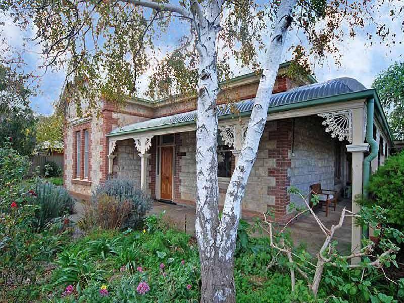 20 HILL STREET, Victor Harbor SA 5211