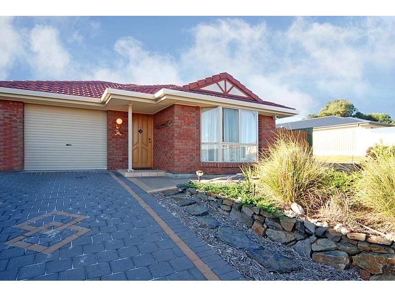 16 RIVERWAY COURT, Victor Harbor SA 5211