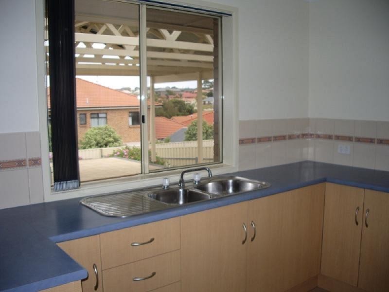 36 CUDMORE ROAD, Victor Harbor SA 5211