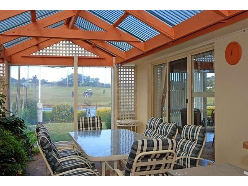 11 Tam O’Shanter Place, Mccracken SA 5211