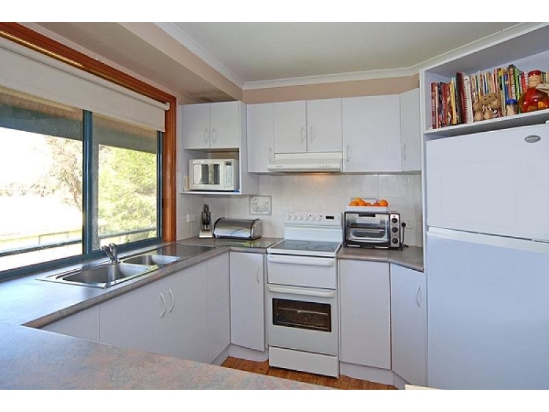 7 Lawson Street, Victor Harbor SA 5211