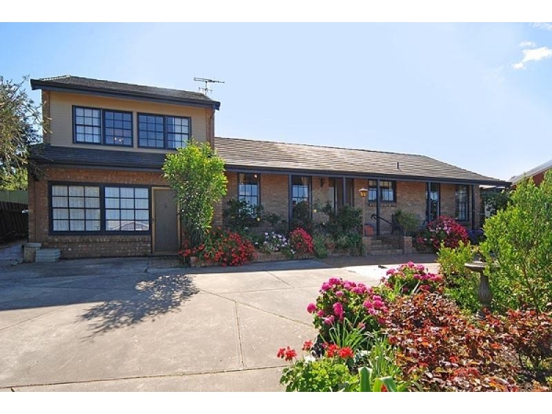 25 Dodson Road, Encounter Bay SA 5211