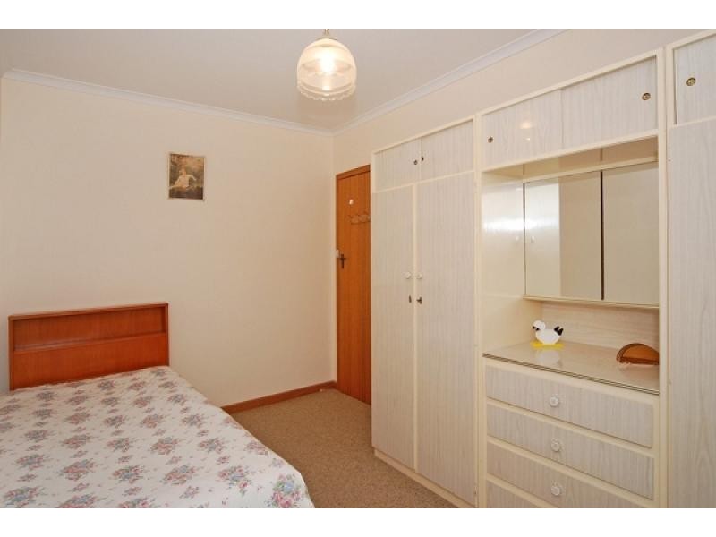 51 Renown Avenue, Victor Harbor SA 5211