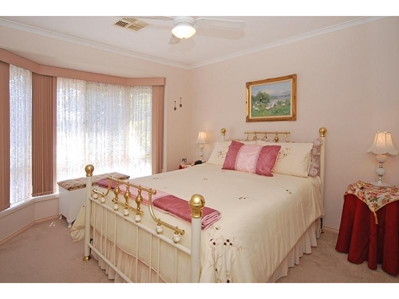 21 Tam O’Shanter Place, Mccracken SA 5211