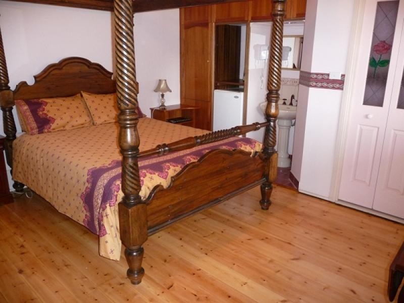 2 Sturt Street, Victor Harbor SA 5211