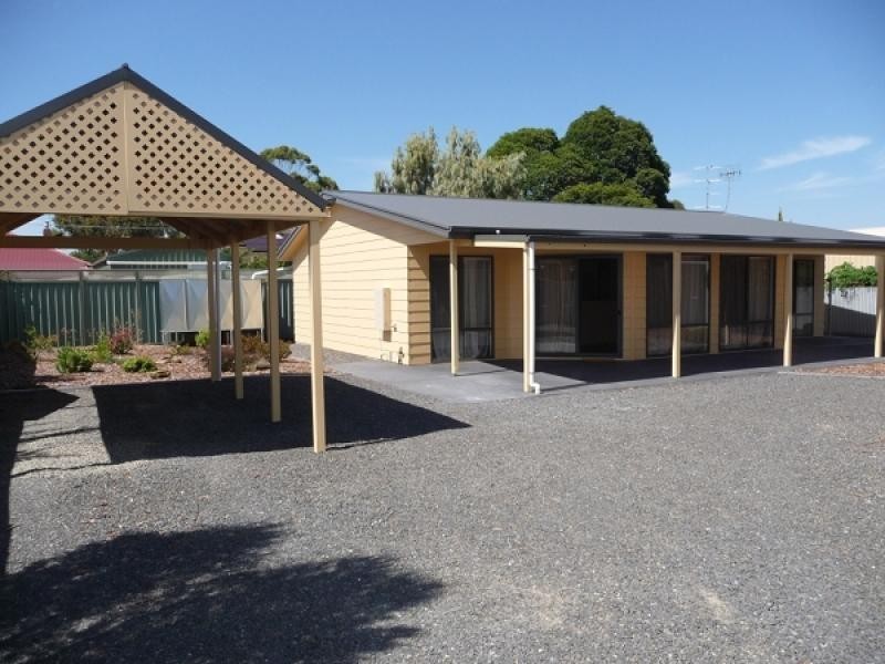 28 Leworthy Street, Victor Harbor SA 5211